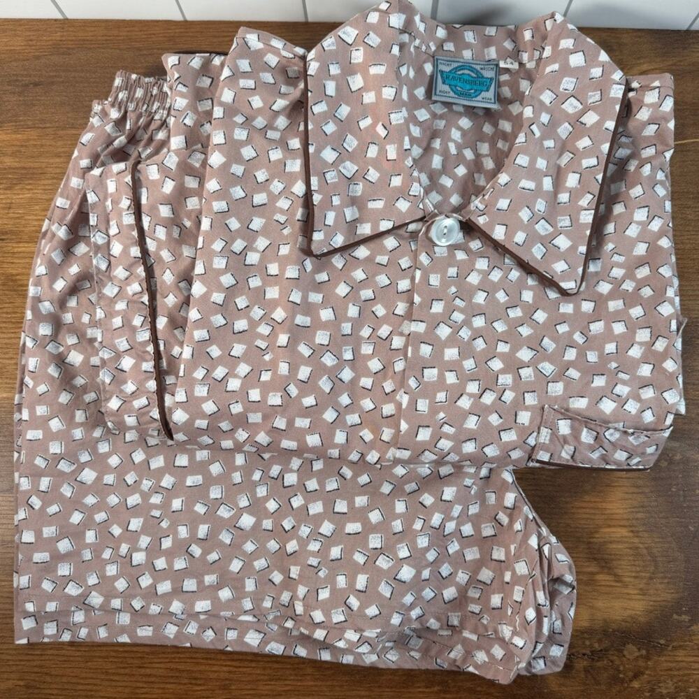 Vintage European men's two-piece loungewear by Ravensberg